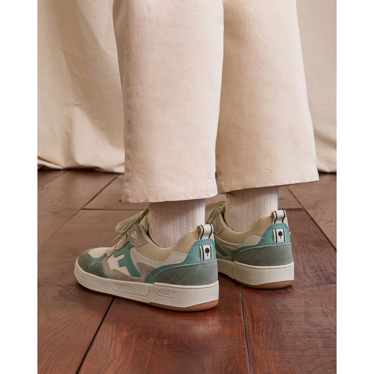 Baskets basses suede cuir DAHLIA beige et bleu, FAGUO