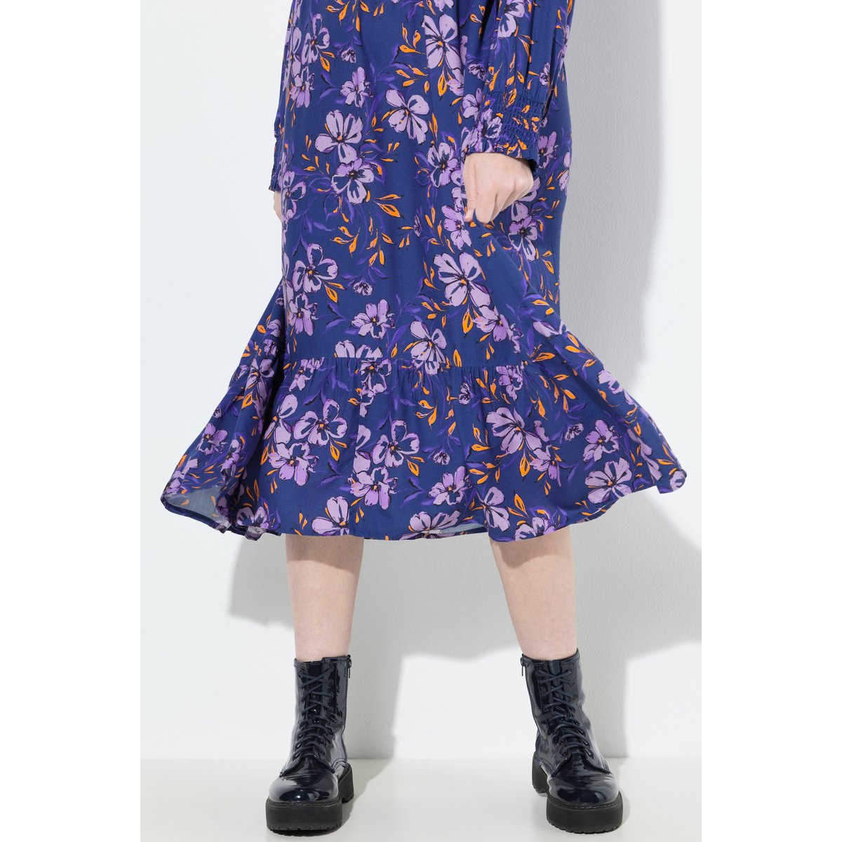Robe midi à fleurs, coupe évasée bleu foncé, ULLA POPKEN