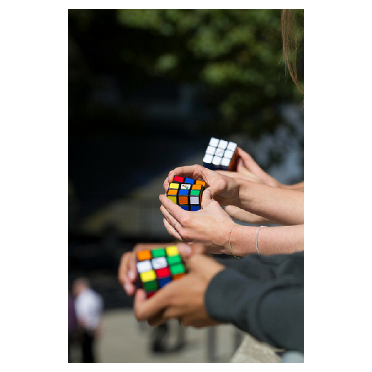 - Rubiks CUBE 3x3 MAITRE couleur unique, SPINMASTER