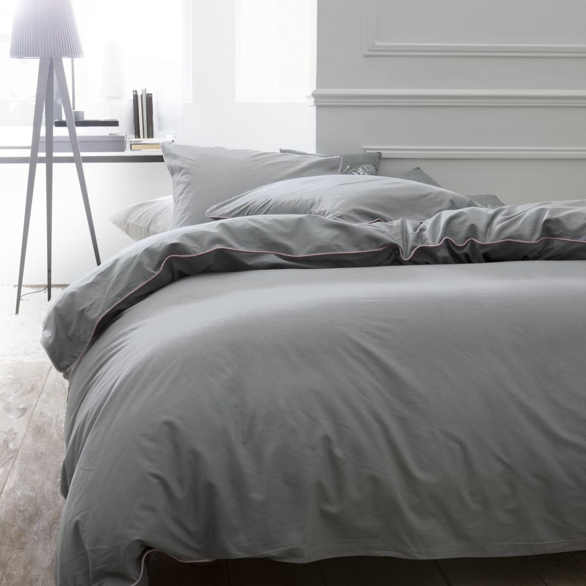Parure de lit 2 personnes uni coton avec piping PRESTIGE gris, TODAY