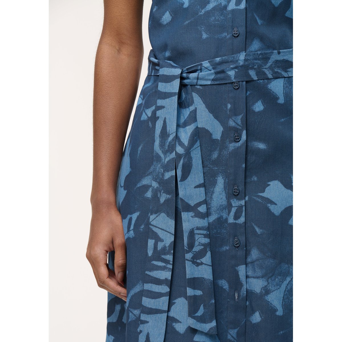 Robe chemise imprimée navy/denim, HUMILITY