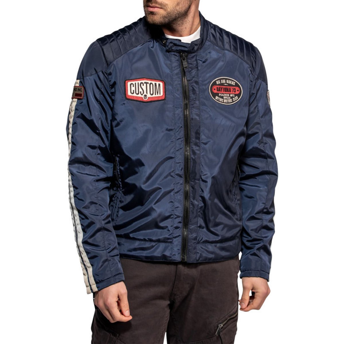 Blouson Gilmer marine à coupe droite pourvu d'un col à boutons pression bleu foncé, DAYTONA