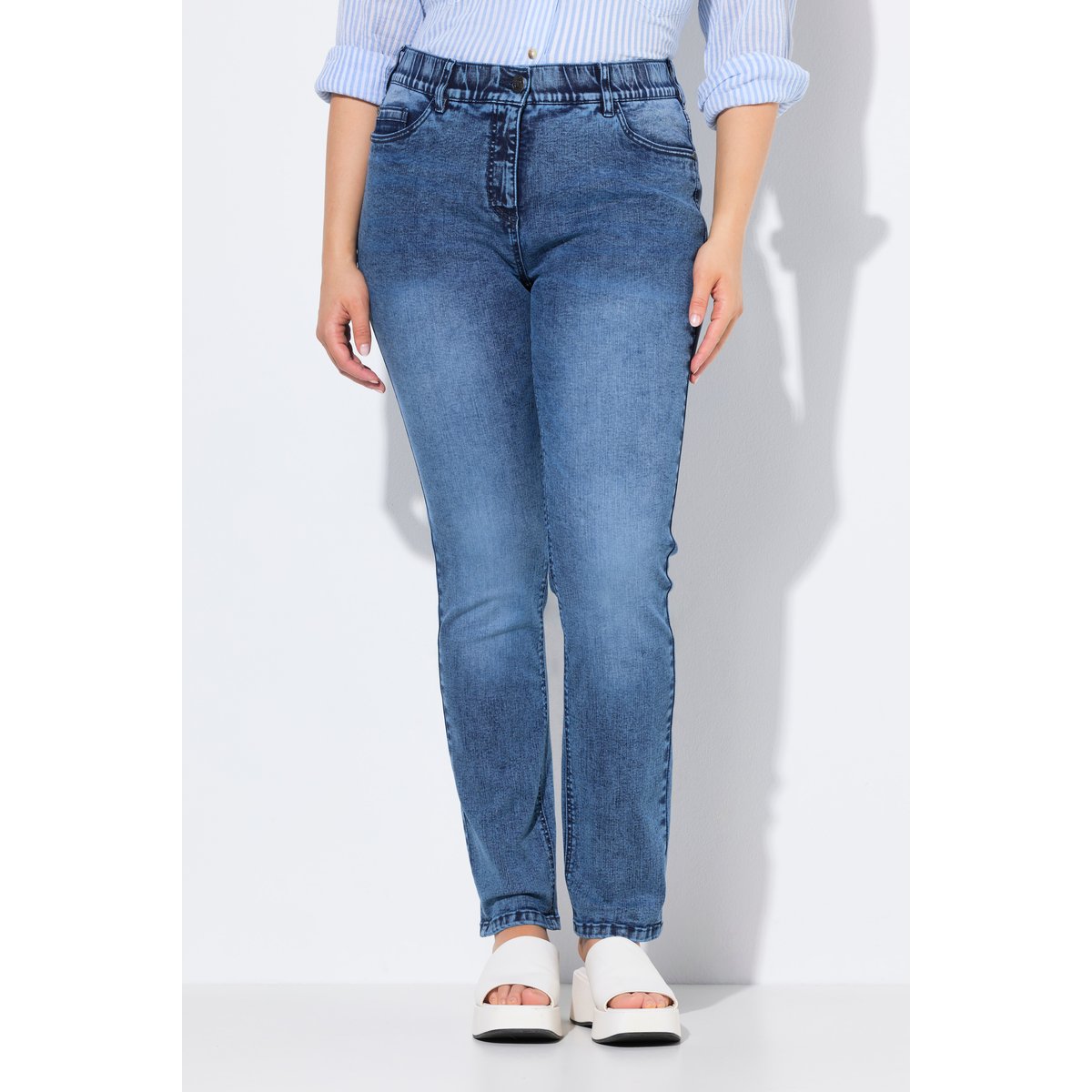 Jean Sarah en polyester recyclé bleu jean, ULLA POPKEN