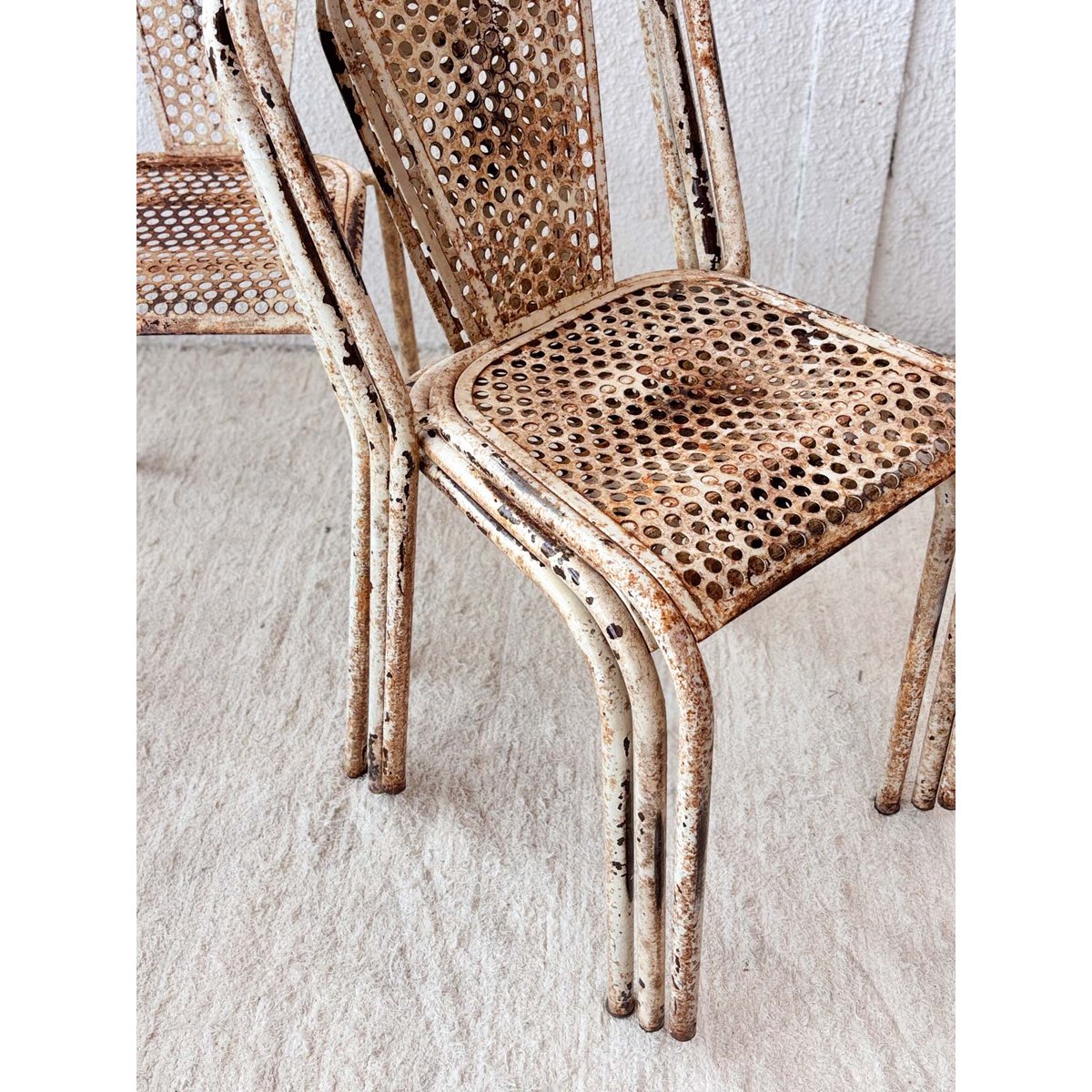 Lot de 4 chaises en métal Alma N°677 - Bon état gris, DEBONGOUT