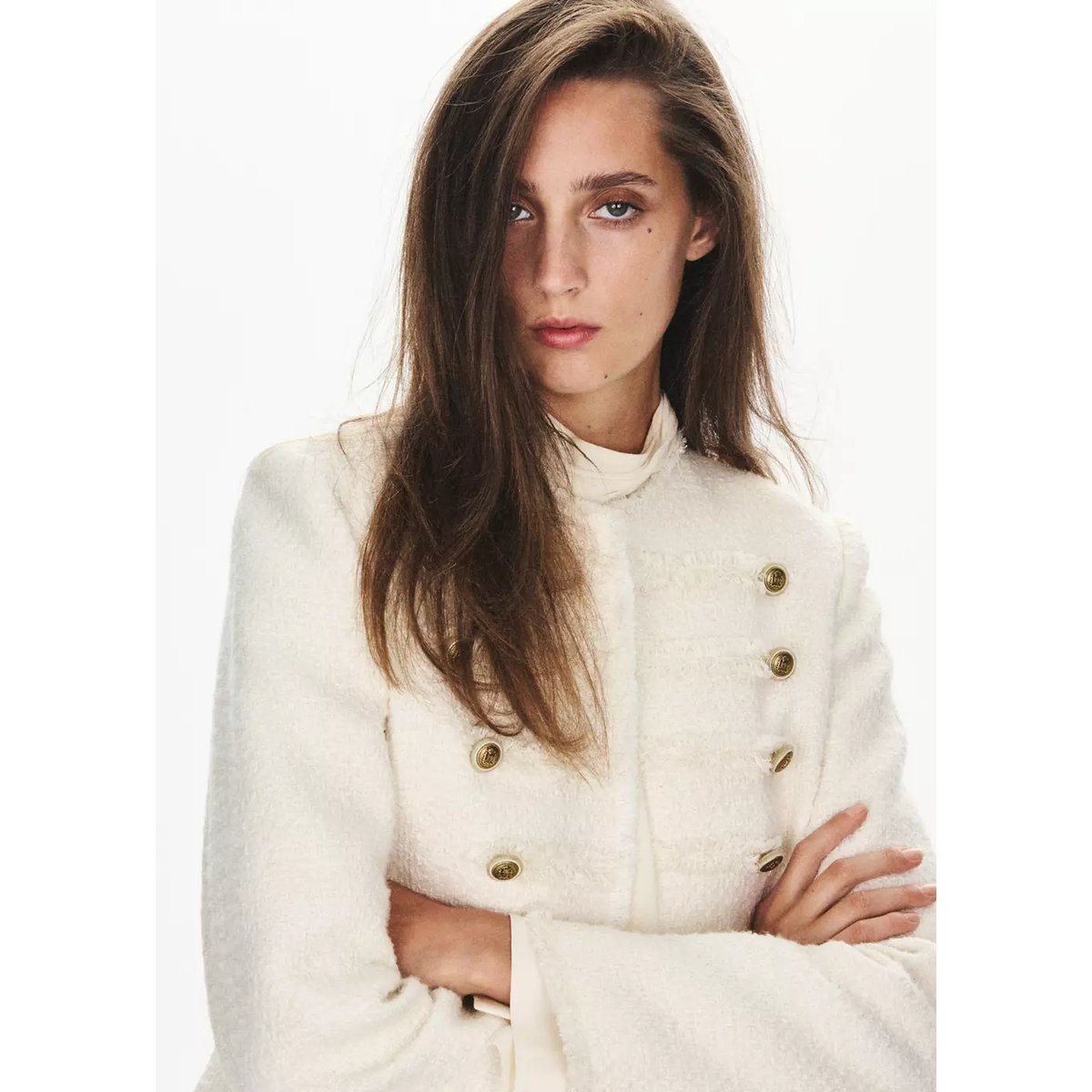 Veste en tweed avec brandebourgs décoratifs blanc cassé, MANGO