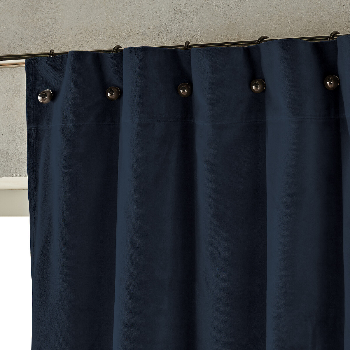 Cortina de terciopelo con pequeños ojales Lavezzi azul marino, AM.PM