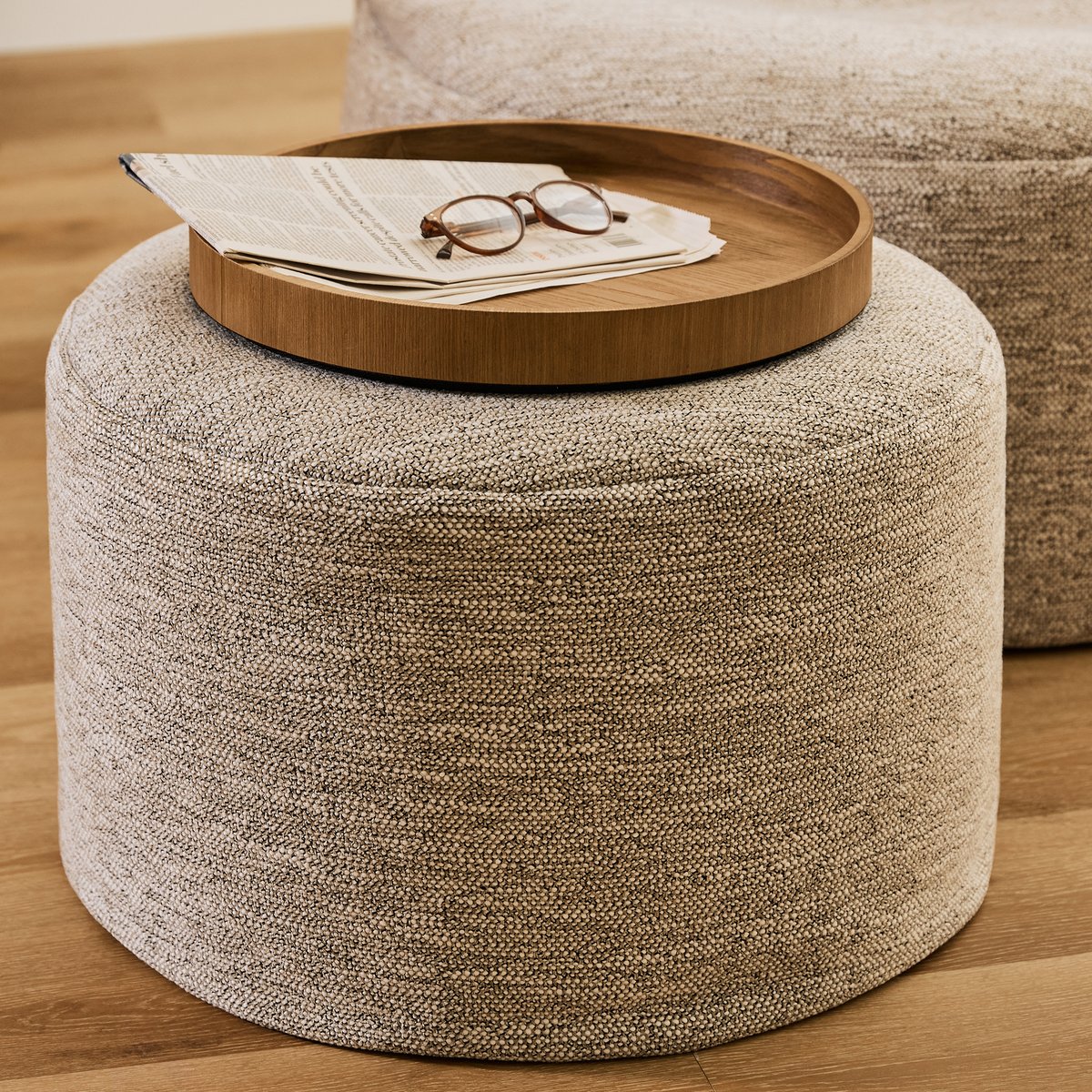Pouf fauteuil d’appoint décoratif et son repose-pied rond en tissu tissé Oeko-Tex® - ORB naturel beige, ICON