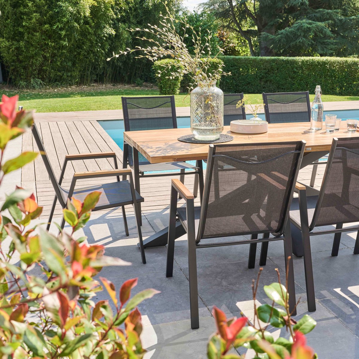 Salon de jardin table en bois d' acacia et 8 fauteuils, STELLA bois, OVIALA