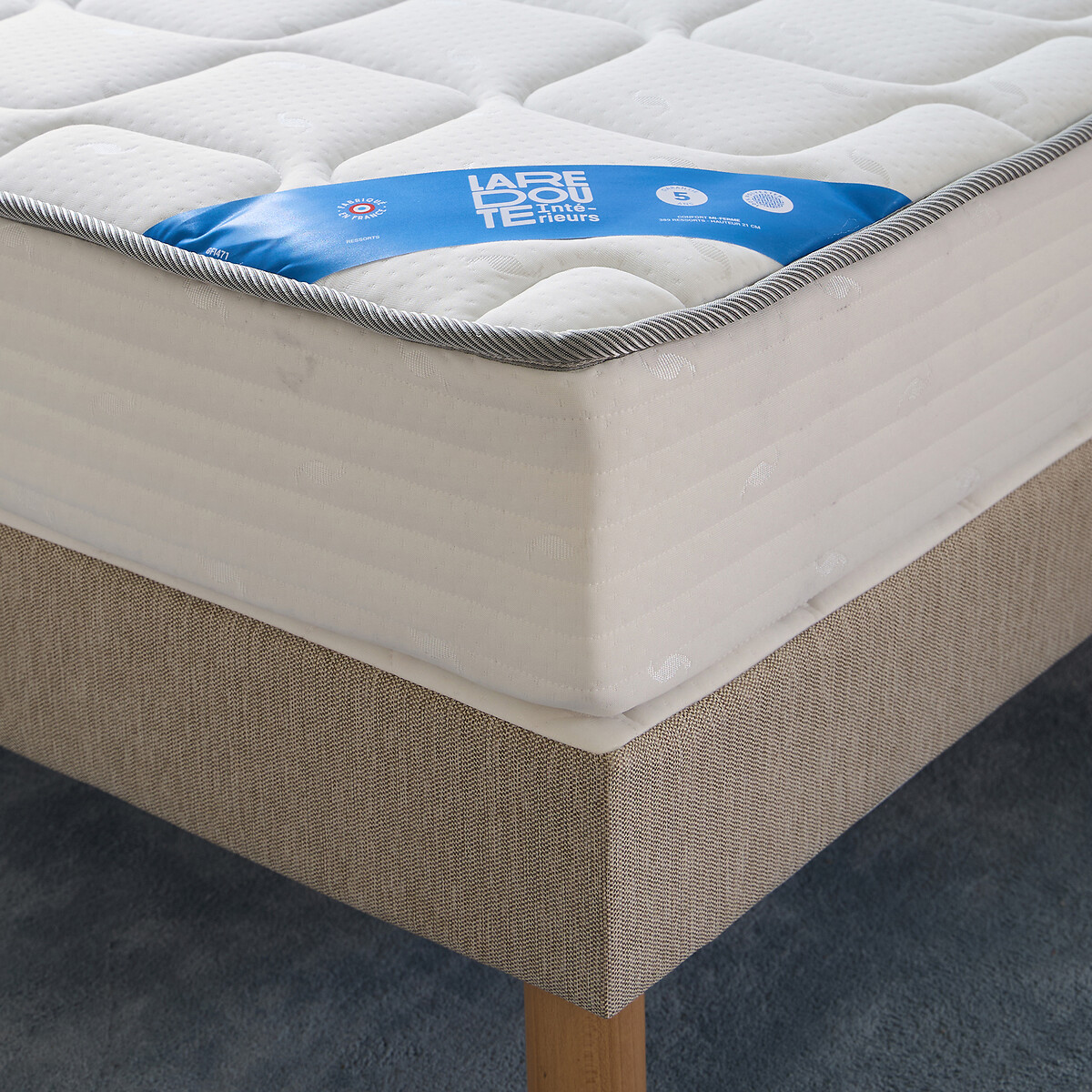 Ensemble matelas 406 ressorts, soutien ferme, accueil moelleux et sommier beige chiné, LA REDOUTE INTERIEURS