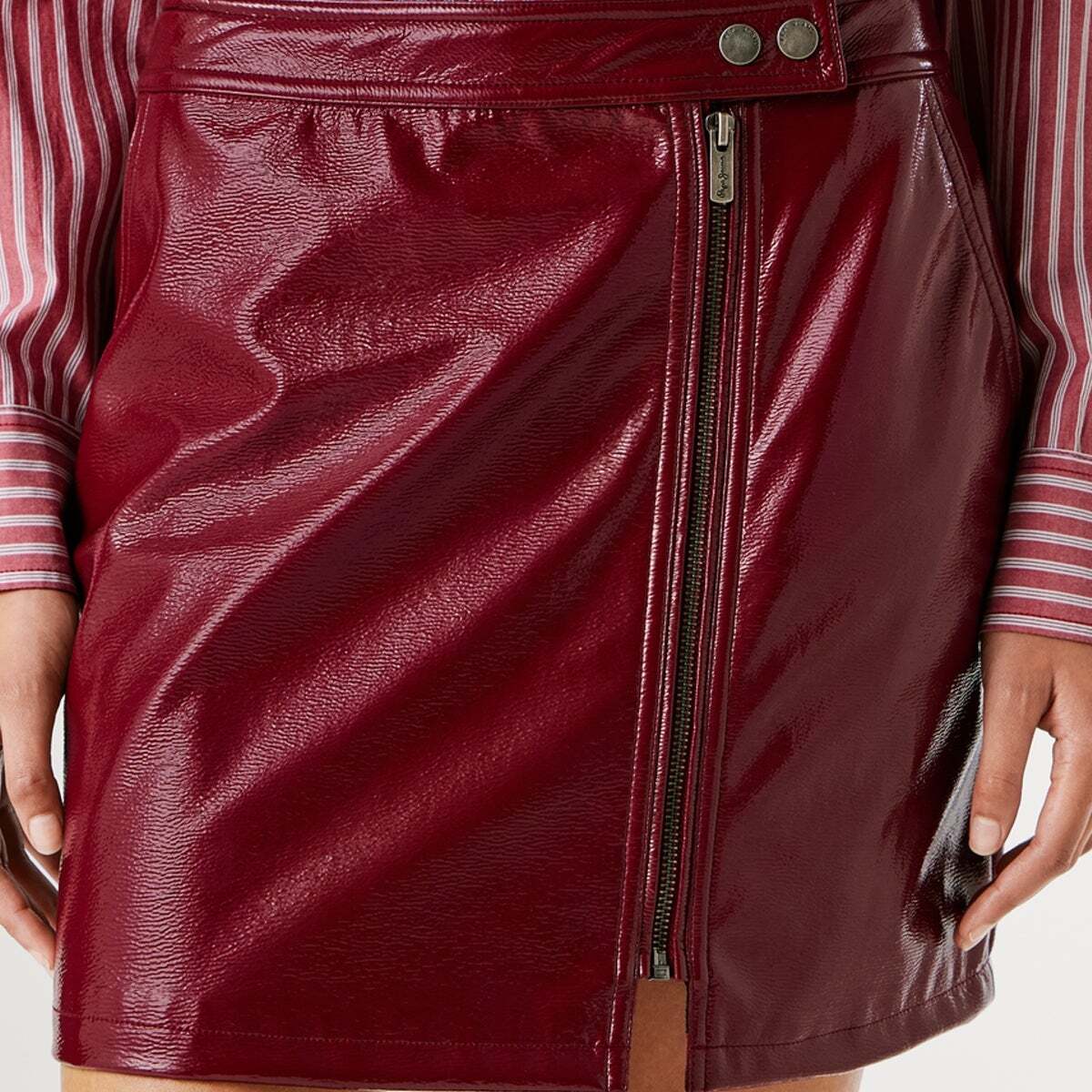 Jupe Courte En Vinyle rouge de grisse, PEPE JEANS