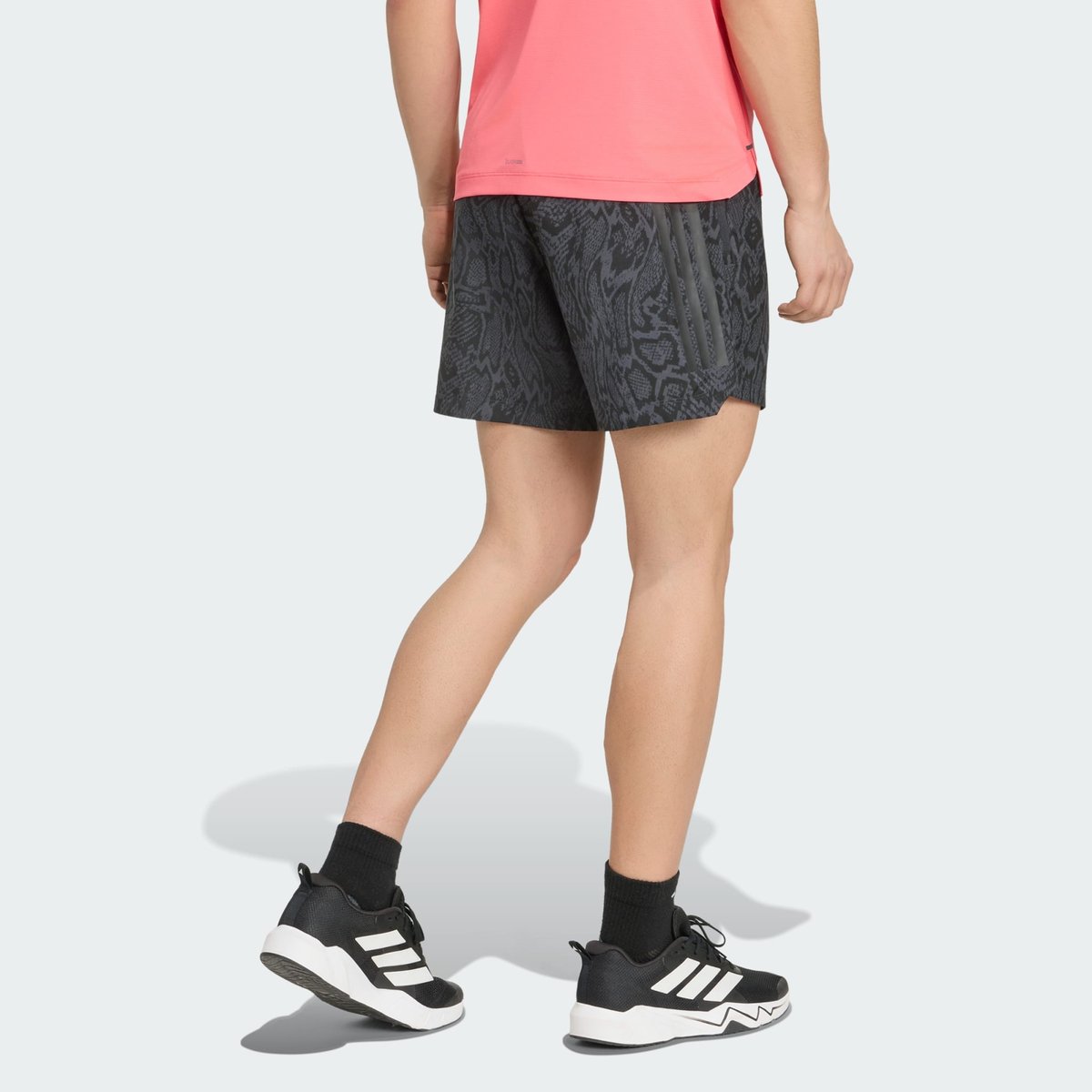 Short D4T Primelift Aop Short D4T Primelift Aop carbon / black, adidas Performance