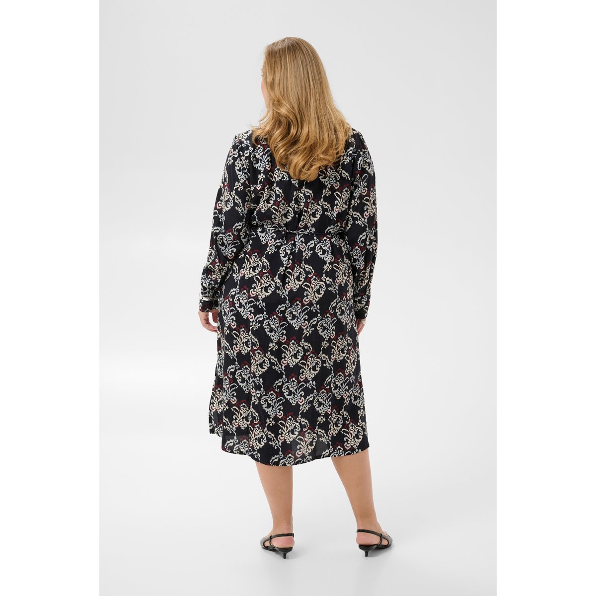 Robe noir bleu rouge black/blue/red ornamental, KAFFE CURVE