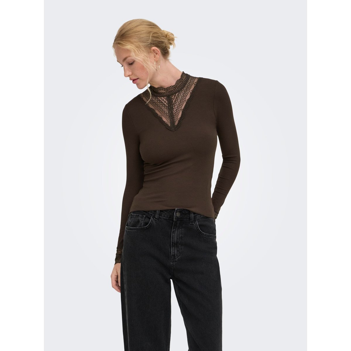 Tshirt manches longues, col en dentelle marron - chocolate torte 1, ONLY