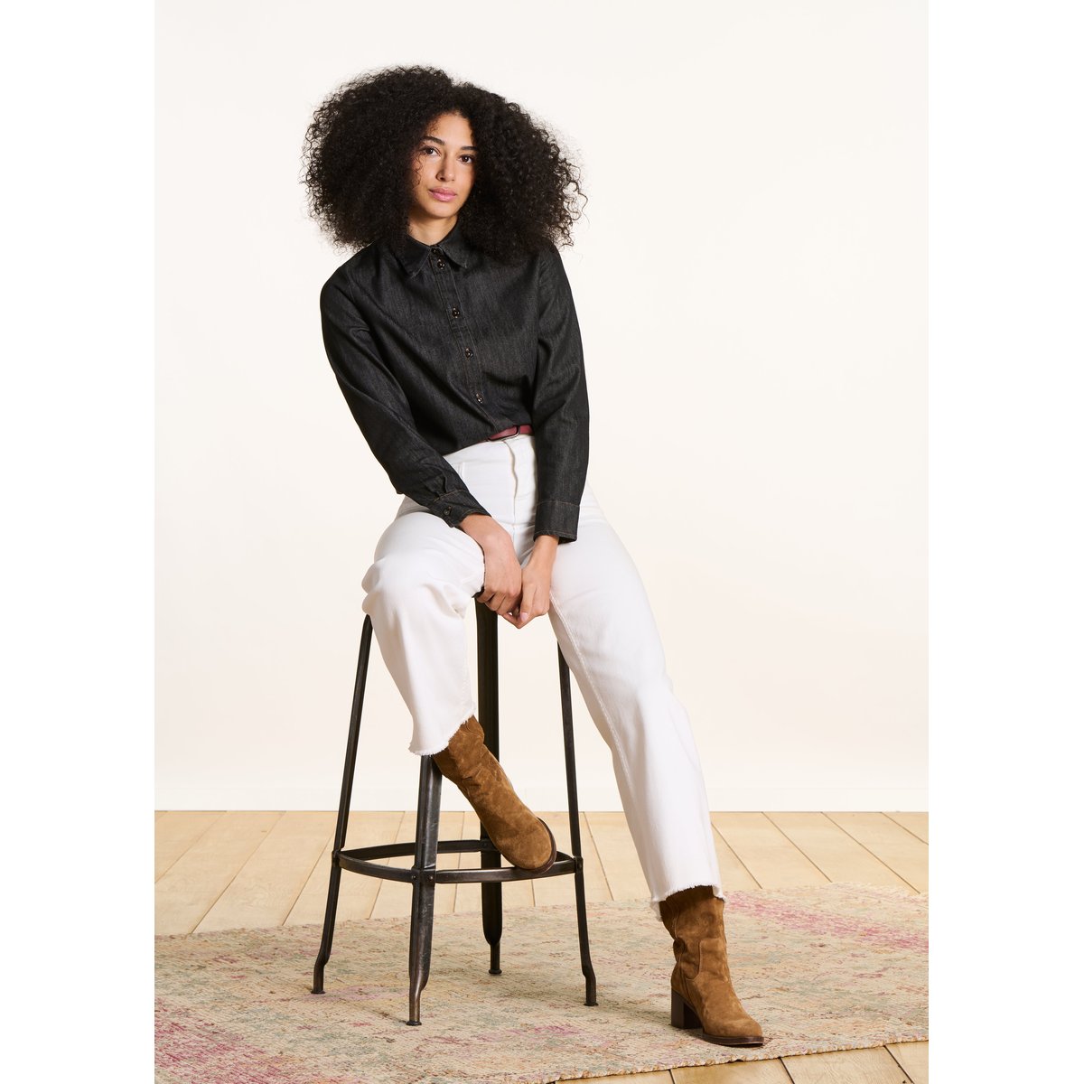 Chemise en jean dos plissé noir, LA FEE MARABOUTEE