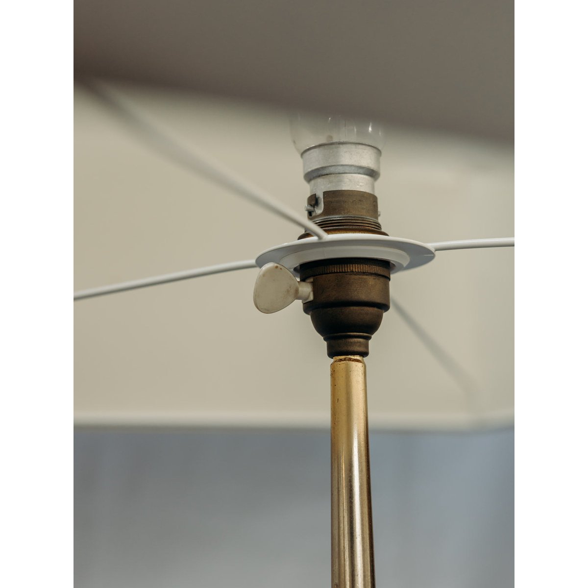 Lampadaire style Matego Julien N°194 - Bon état métal, DEBONGOUT