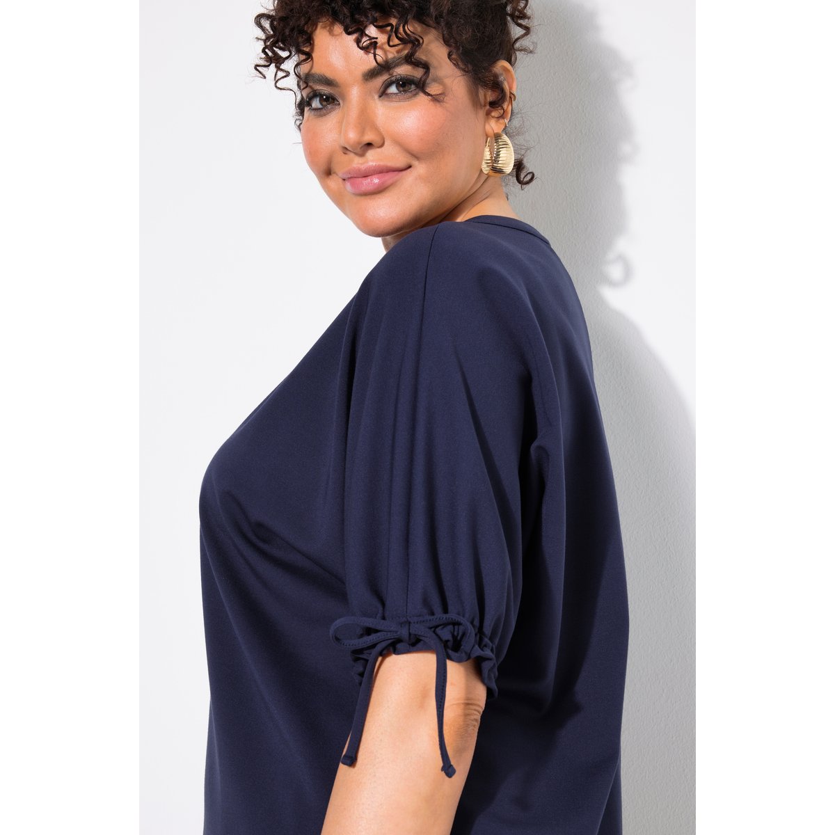 Sweat-shirt oversize. Col tunisien marine, ULLA POPKEN