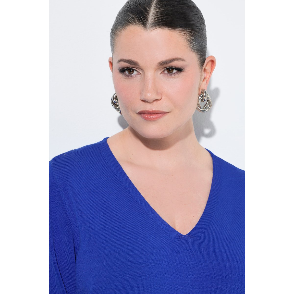 Pull manches courtes, décolleté en V bleu cobalt, ULLA POPKEN