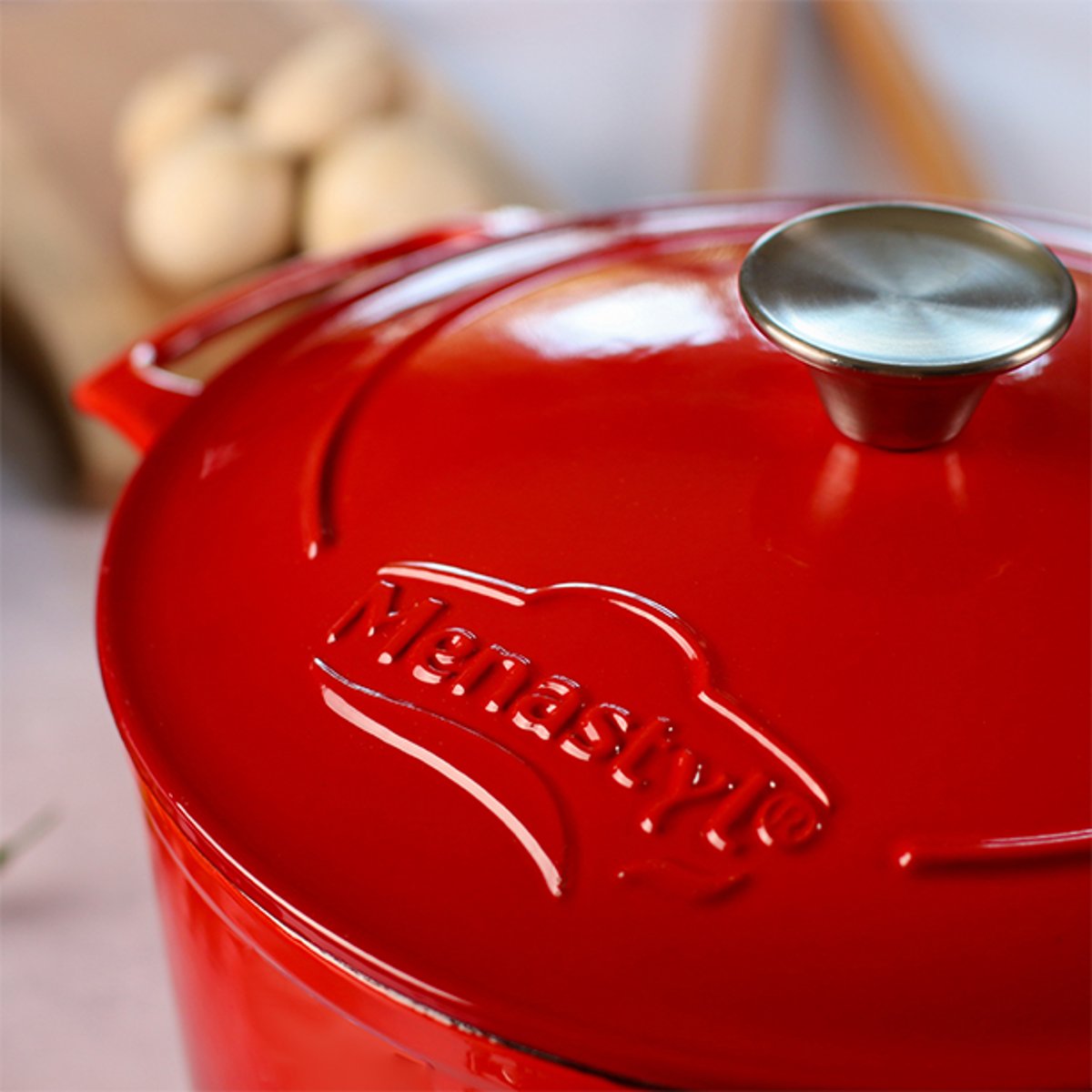 Cocotte ronde 7L en fonte émaillée, COLETTE rouge, MENASTYL