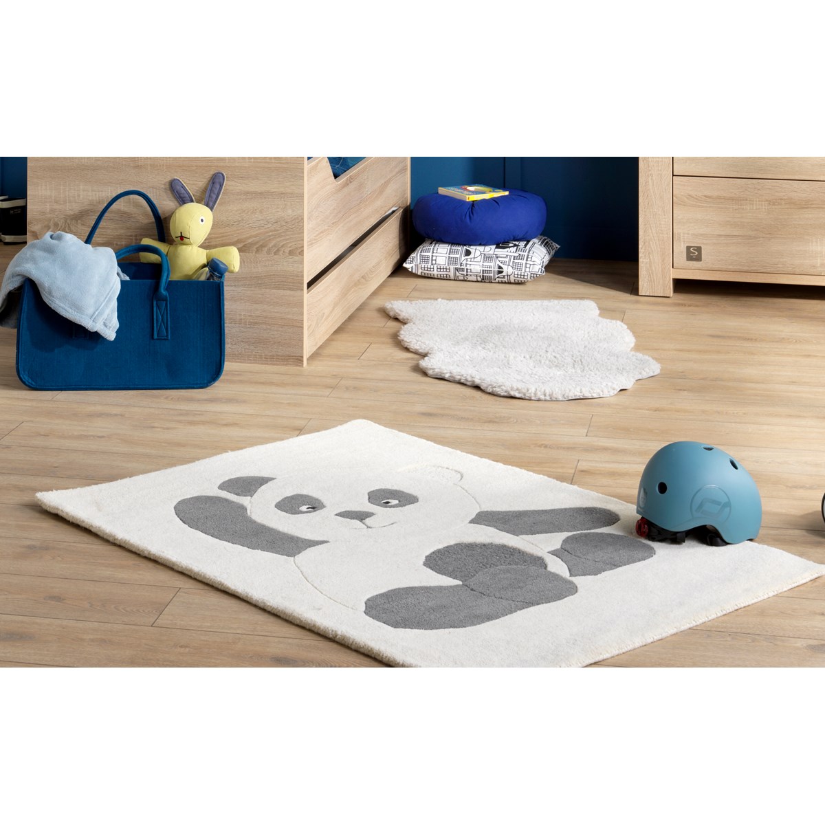 Tapis de chambre en acrylique blanc, SAUTHON