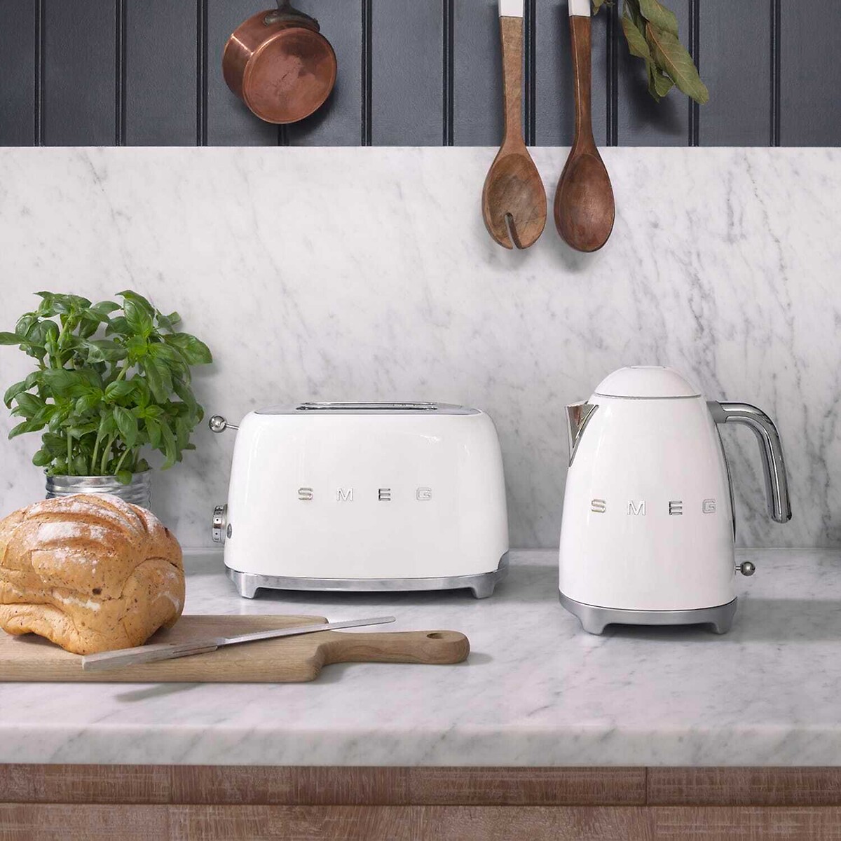 Retro Style 1.7L Kettle & 2-Slice Toaster white, SMEG