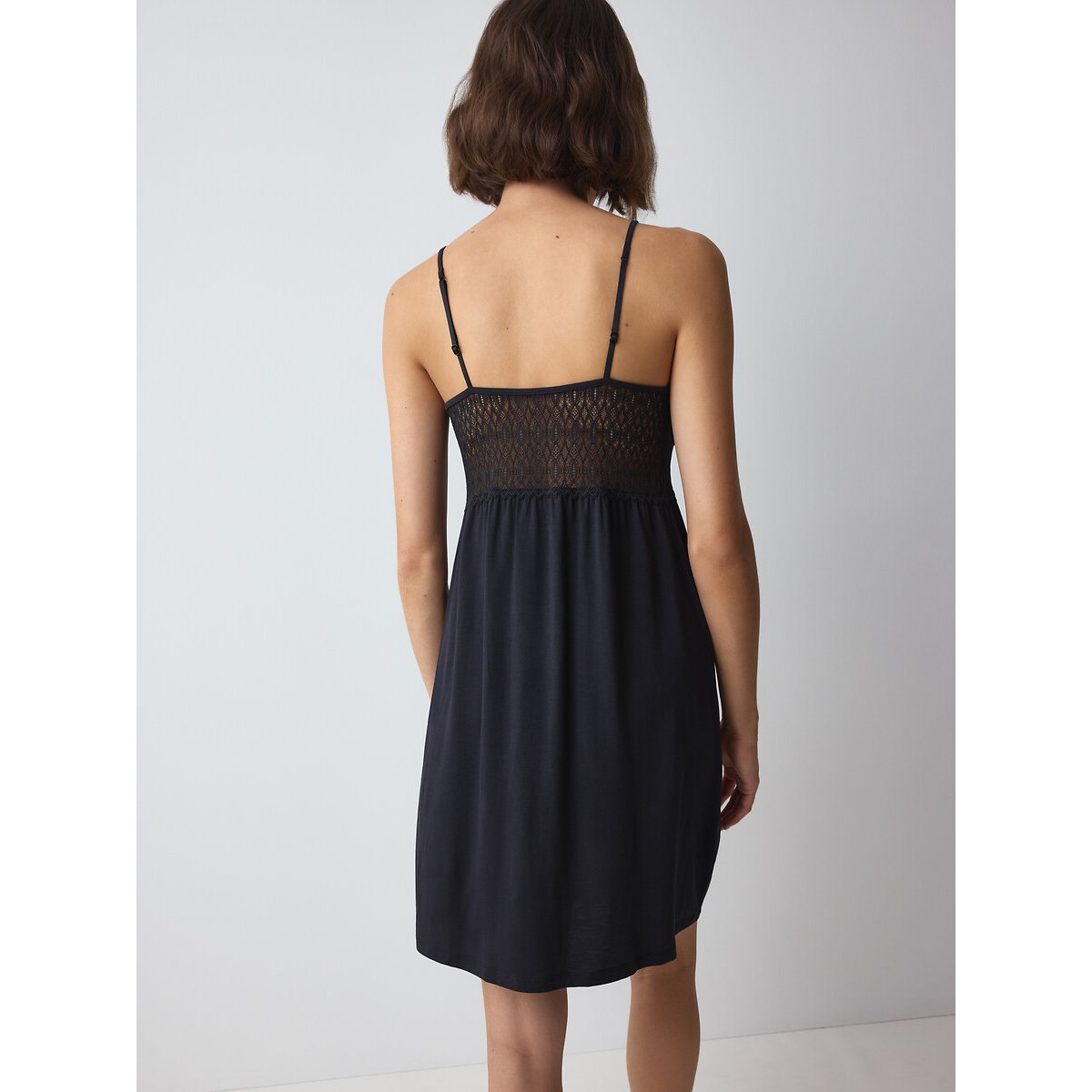 Nuisette AURA SPOTLIGHT noir, TRIUMPH