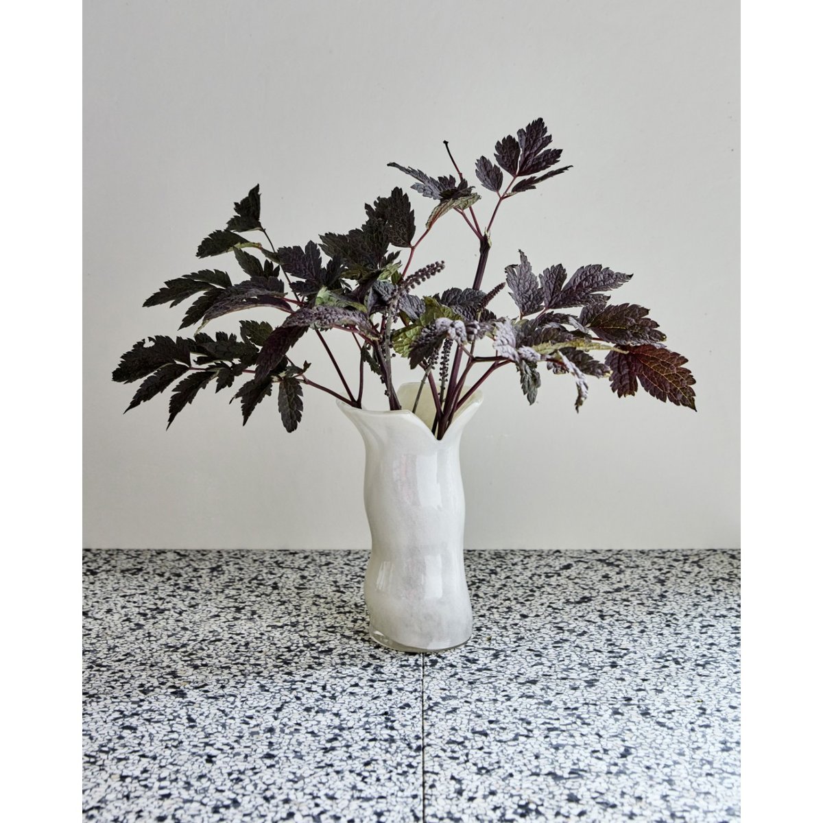 Vase en verre Cuff blanc cassé, HOUSE DOCTOR
