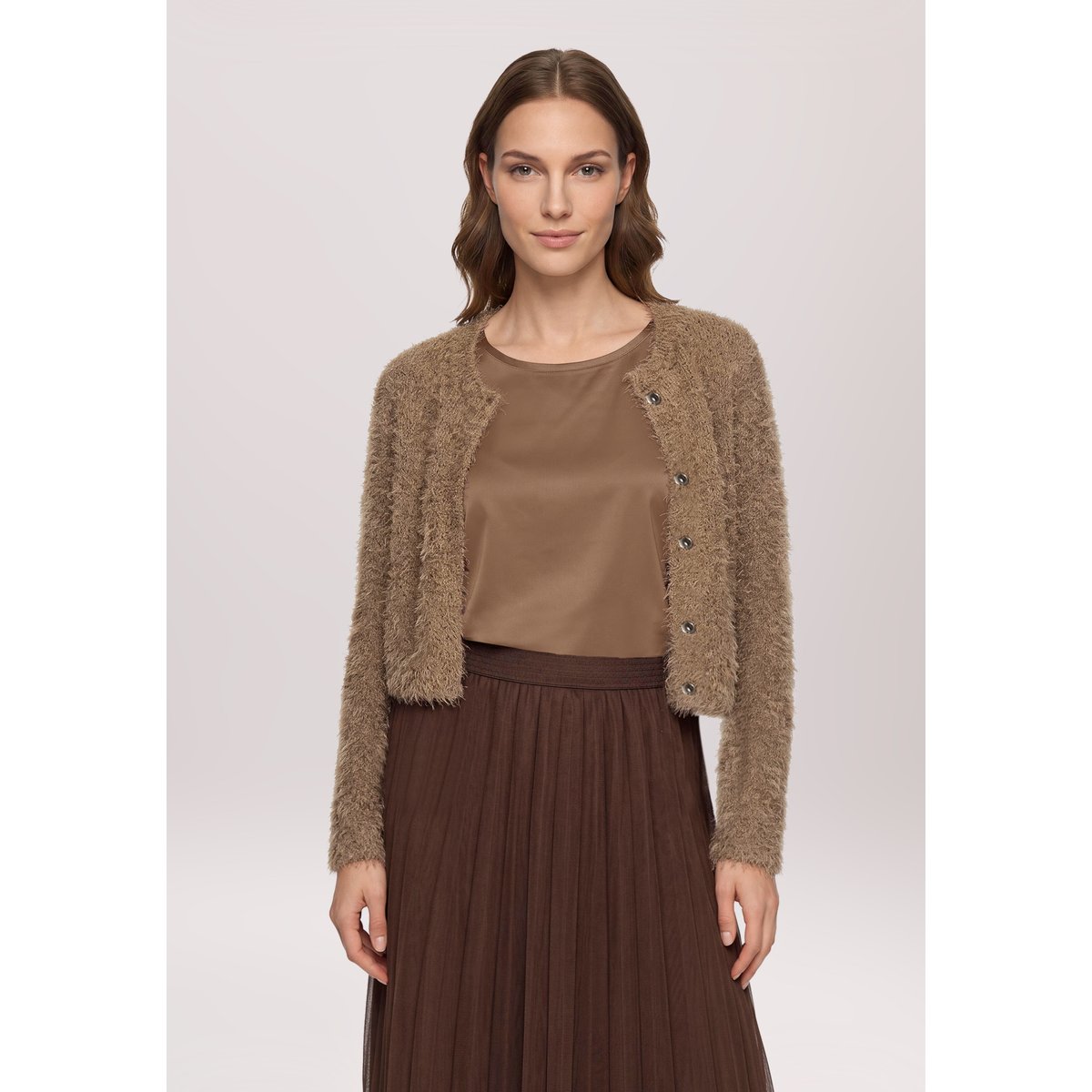 Cardigan en maille à manches longues light hazelnut, BETTY BARCLAY