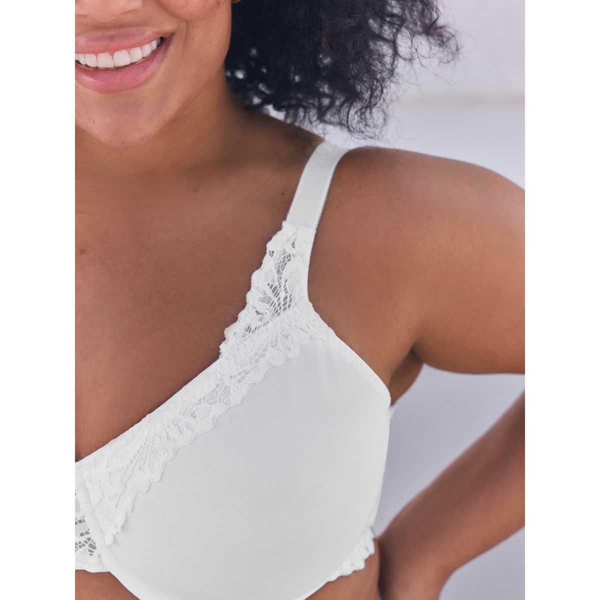 Soutien-gorge effet minimiseur blanc, NEXT