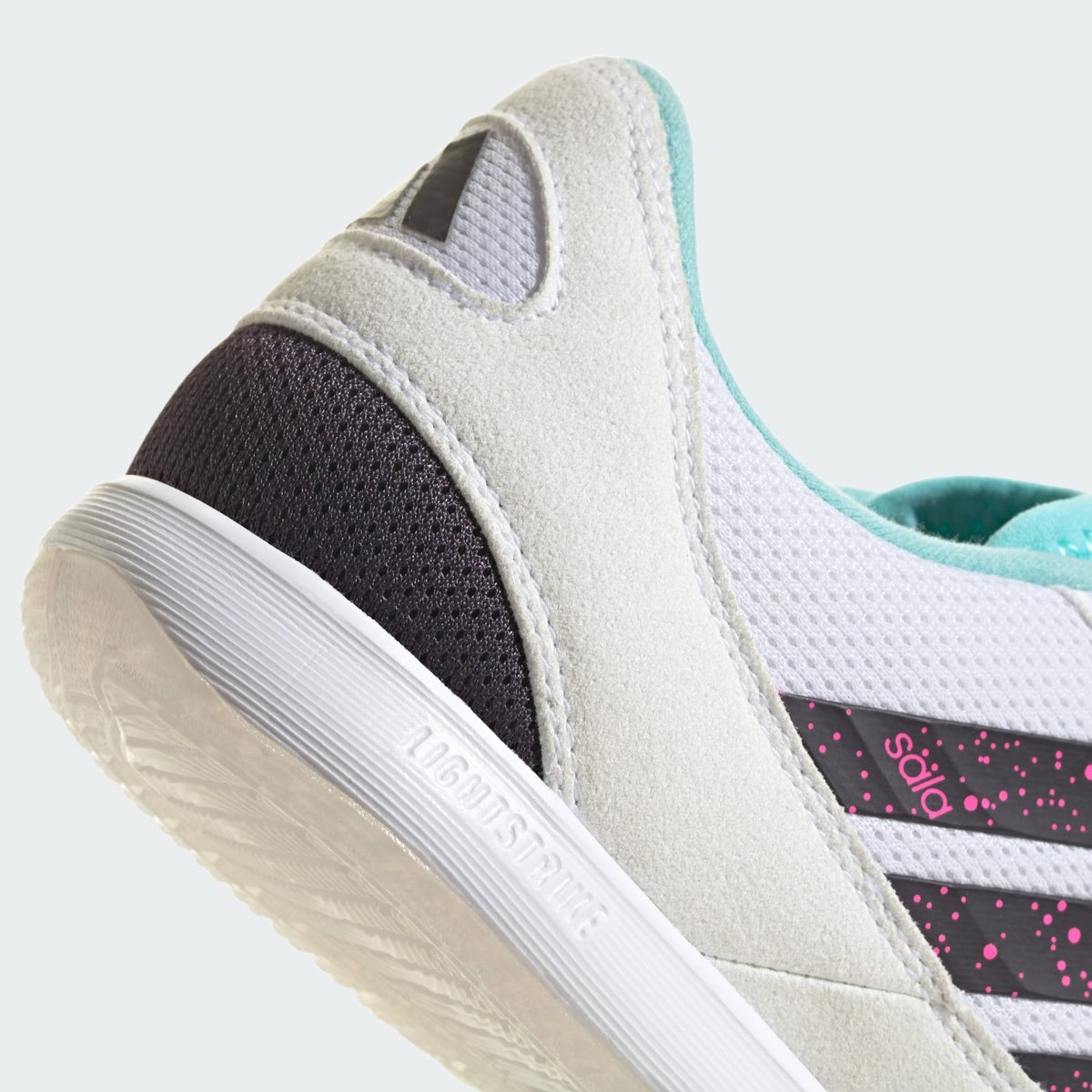 Chaussure Top Sala Competition 2 Indoor Chaussure Top Sala Competition 2 Indoor cloud white / aurora black / flash aqua, adidas Performance