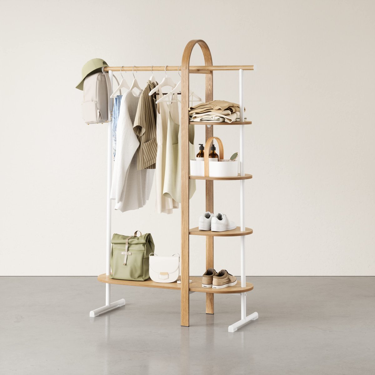 Portant à vêtements étagère BELLWOOD bois clair, UMBRA