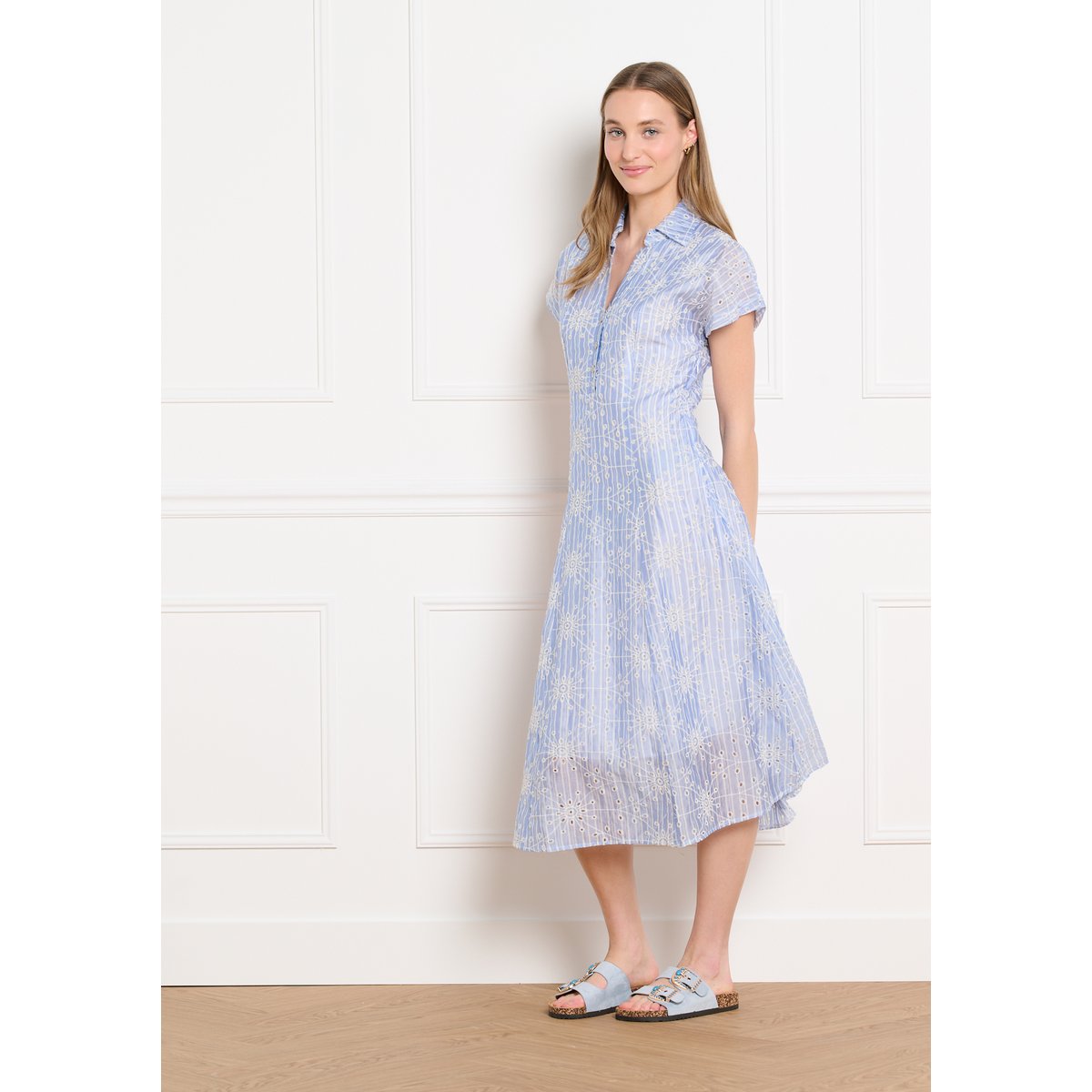 Robe broderie anglaise bleu pastel, LOLALIZA