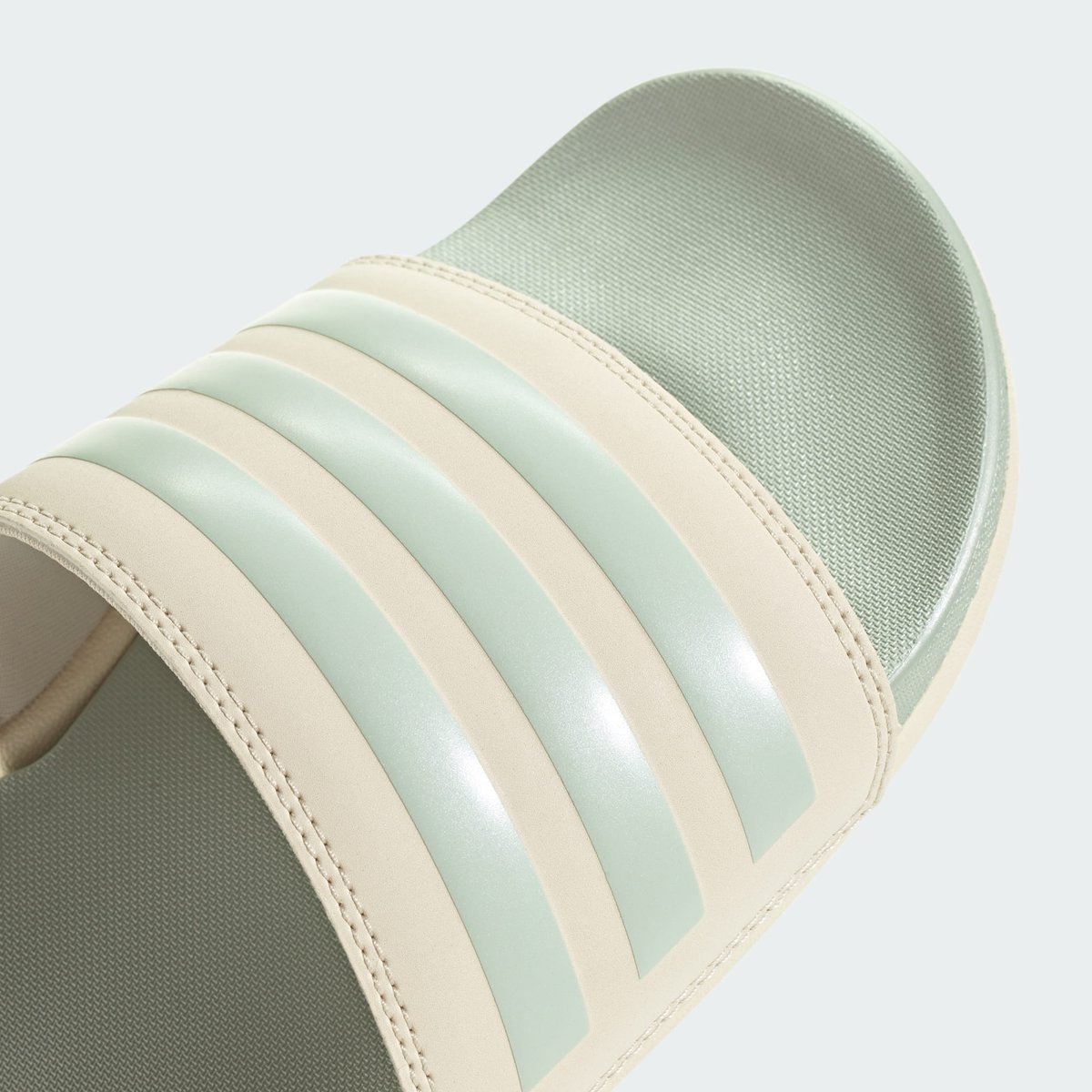 Claquettes Adilette Comfort wonder white / linen green met. / linen green met., ADIDAS SPORTSWEAR