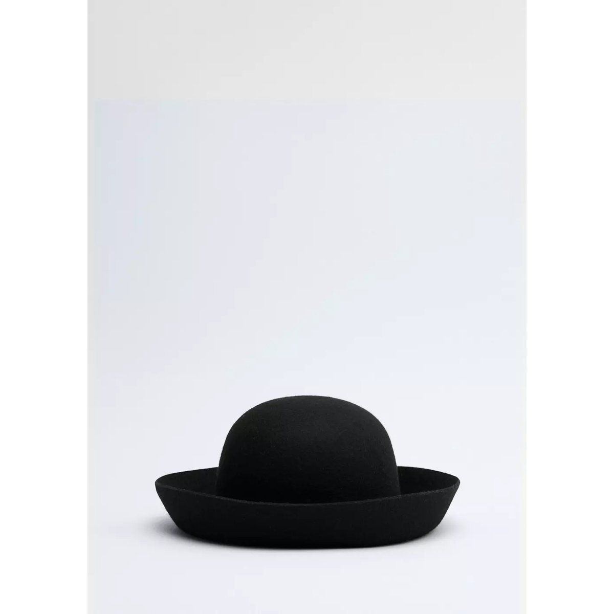 Chapeau 100 % laine à bord relevé noir, MANGO