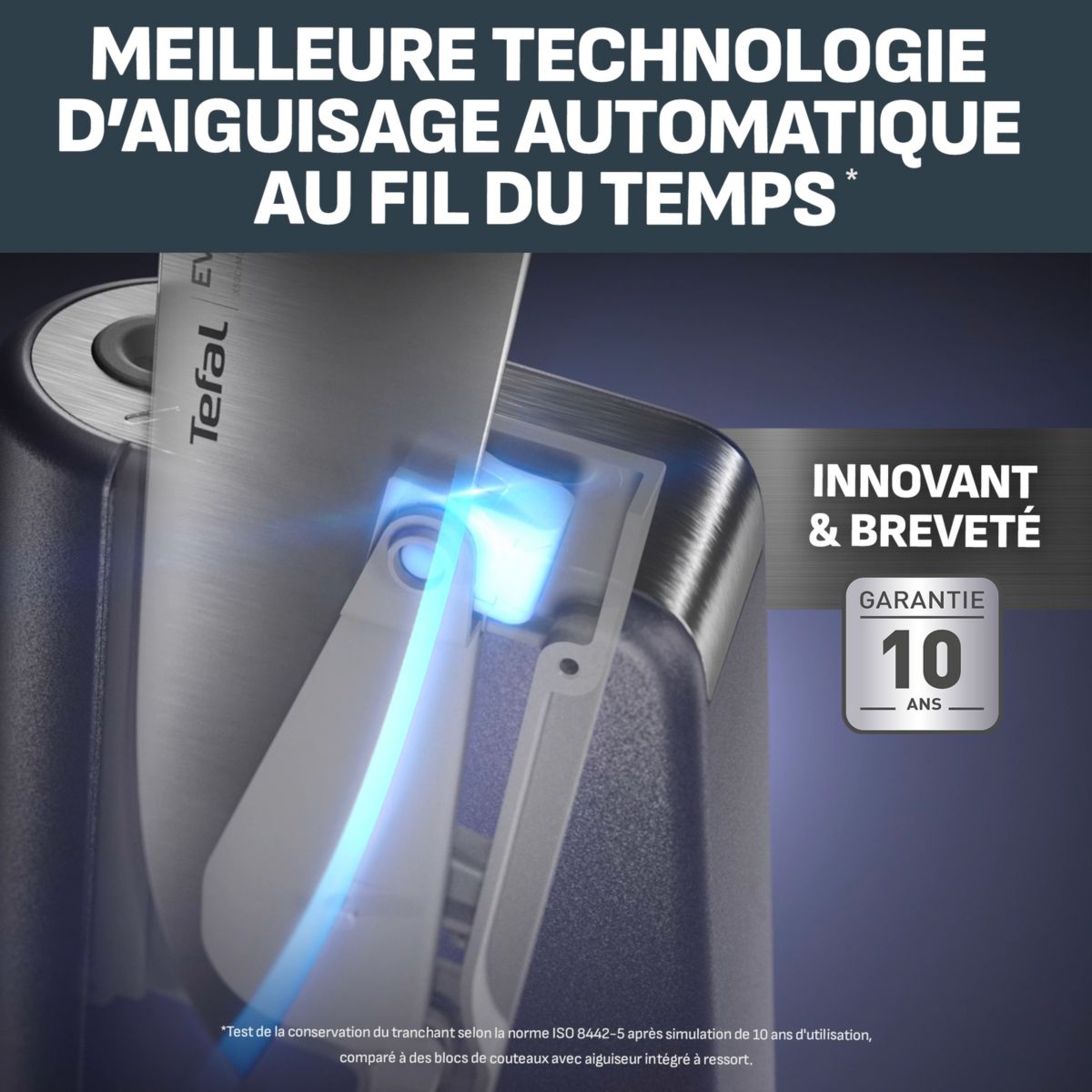 Bloc couteaux EverSharp Pro 16.5cm avec aiguiseur couleur unique, TEFAL