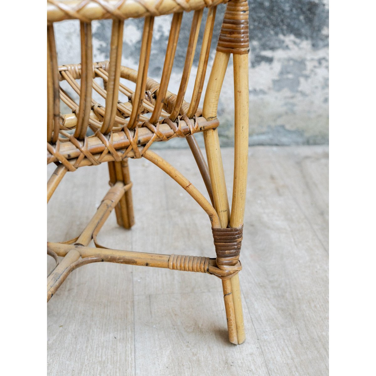 Chaise enfant en rotin Ernestine N°1360 - Bon état bois clair, DEBONGOUT