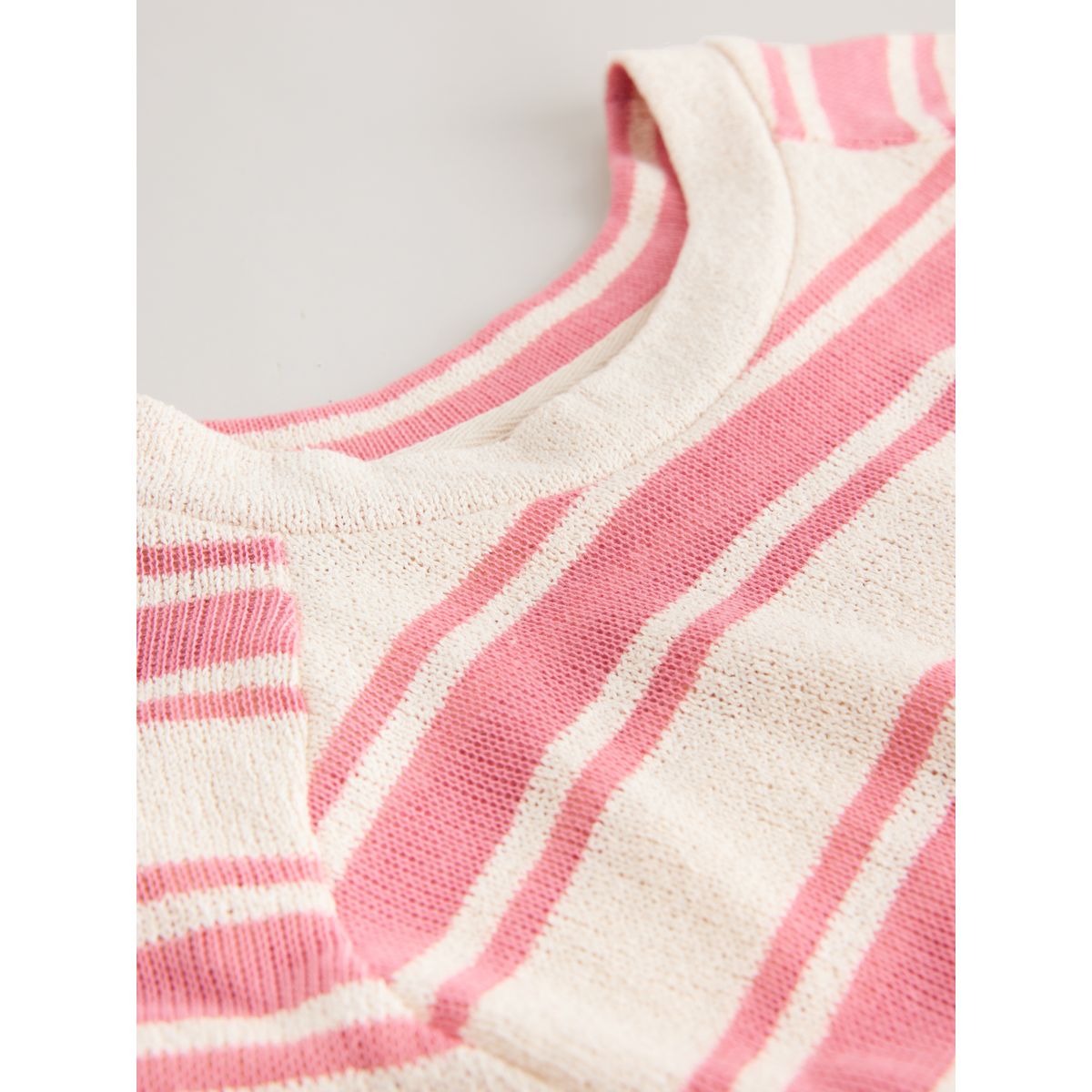 Haut ras du cou manches courtes aspect maille ecru/rayure rose, NEXT