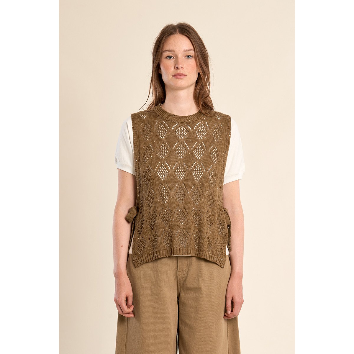 Maille sans manches, ajourée et nouable sur les côtés camel, MOLLY BRACKEN