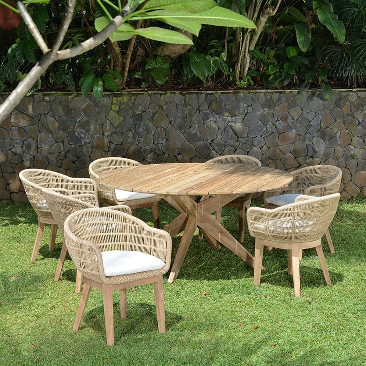 Table ronde en teck recyclé D 165 cm - SAKAI naturel, GECKO JARDIN