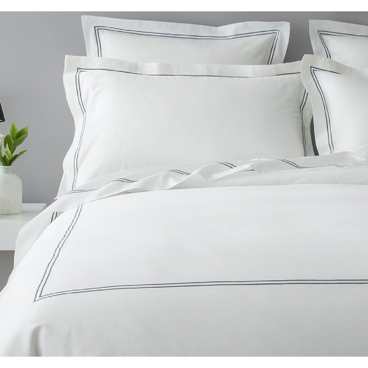 Taies d'oreiller satin de coton ELEGANCE lot de 2 gris foncé, MPC MAISON