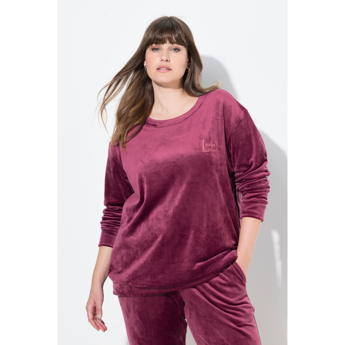 Pull homewear, velours ras, broderie baies foncé, ULLA POPKEN