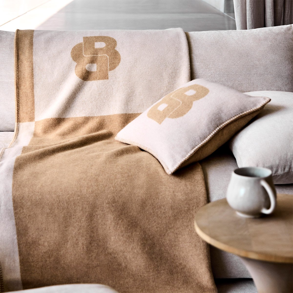 Plaid en laine beige, SIGNATURE beige, BOSS HOME