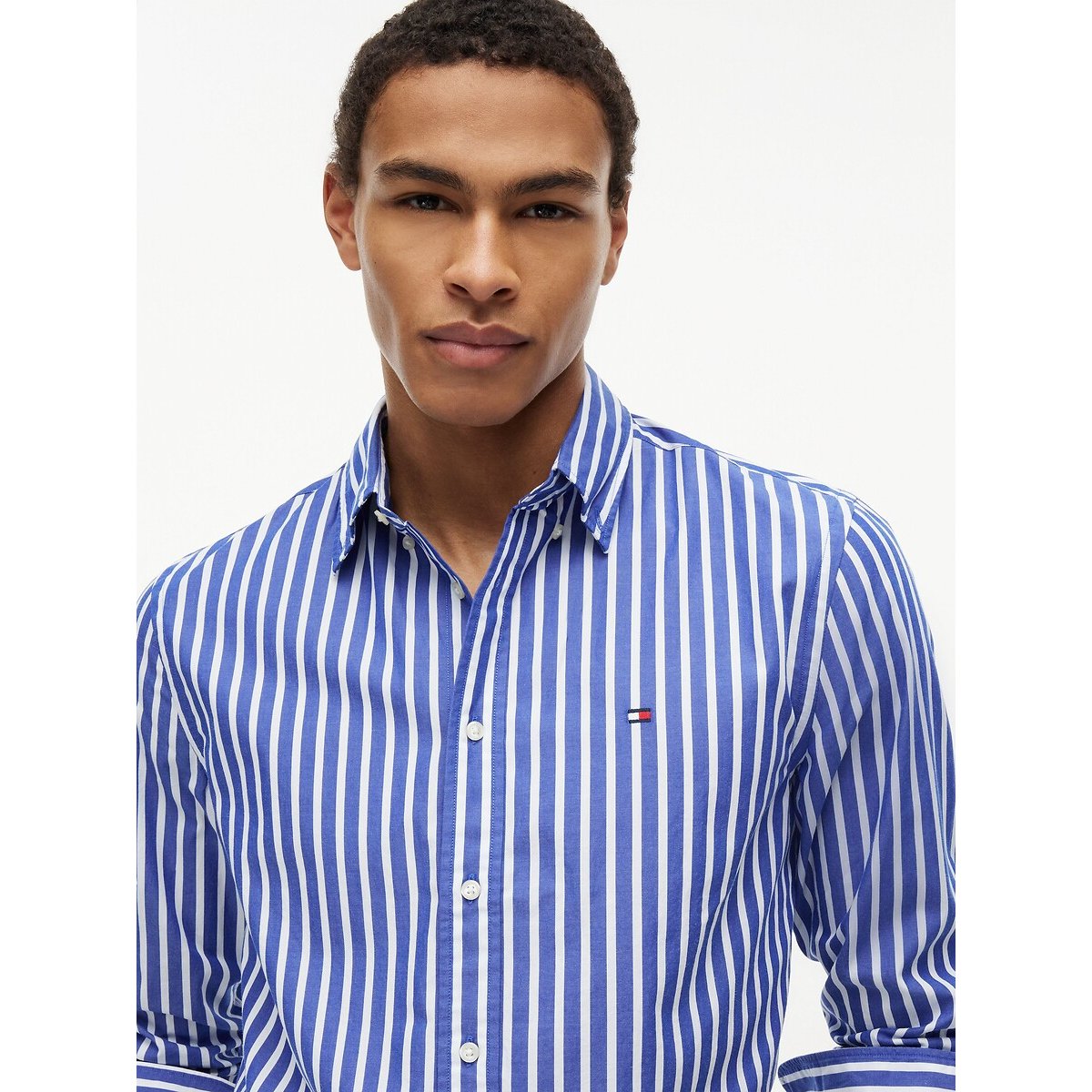 Camisa de mangas compridas em popelina azul às riscas, TOMMY HILFIGER