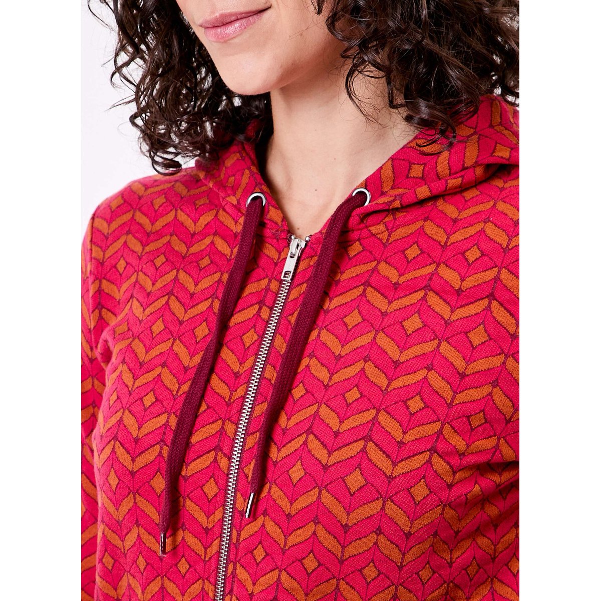 Sweat zippé maille jacquard YUMI rouge grenade, LA FIANCÉE