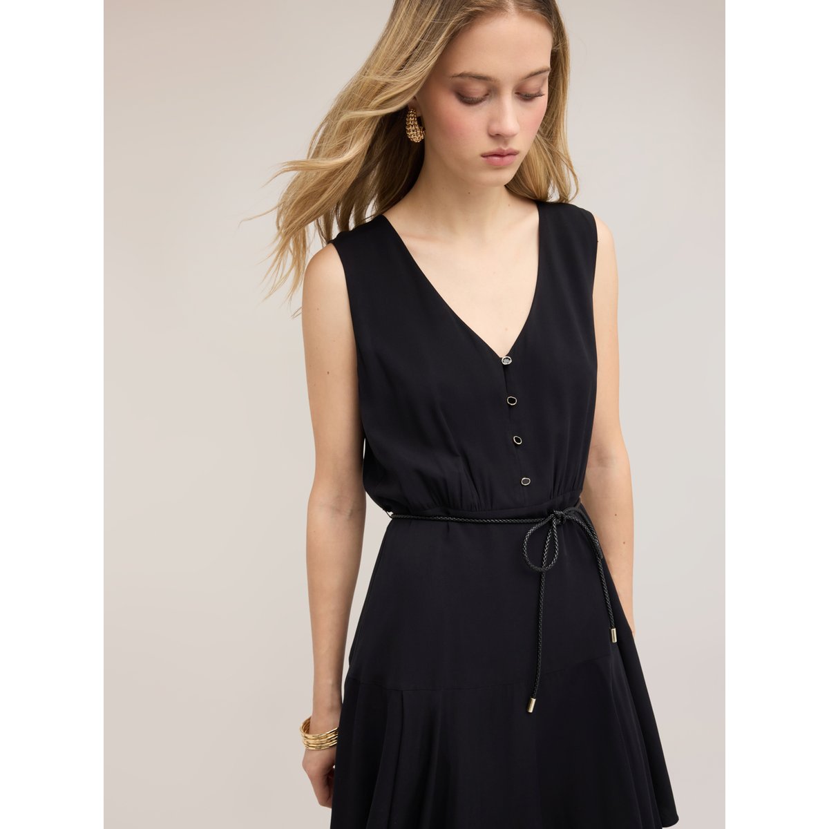 Robe évasée avec ceinture tressée noir, MOTIVI