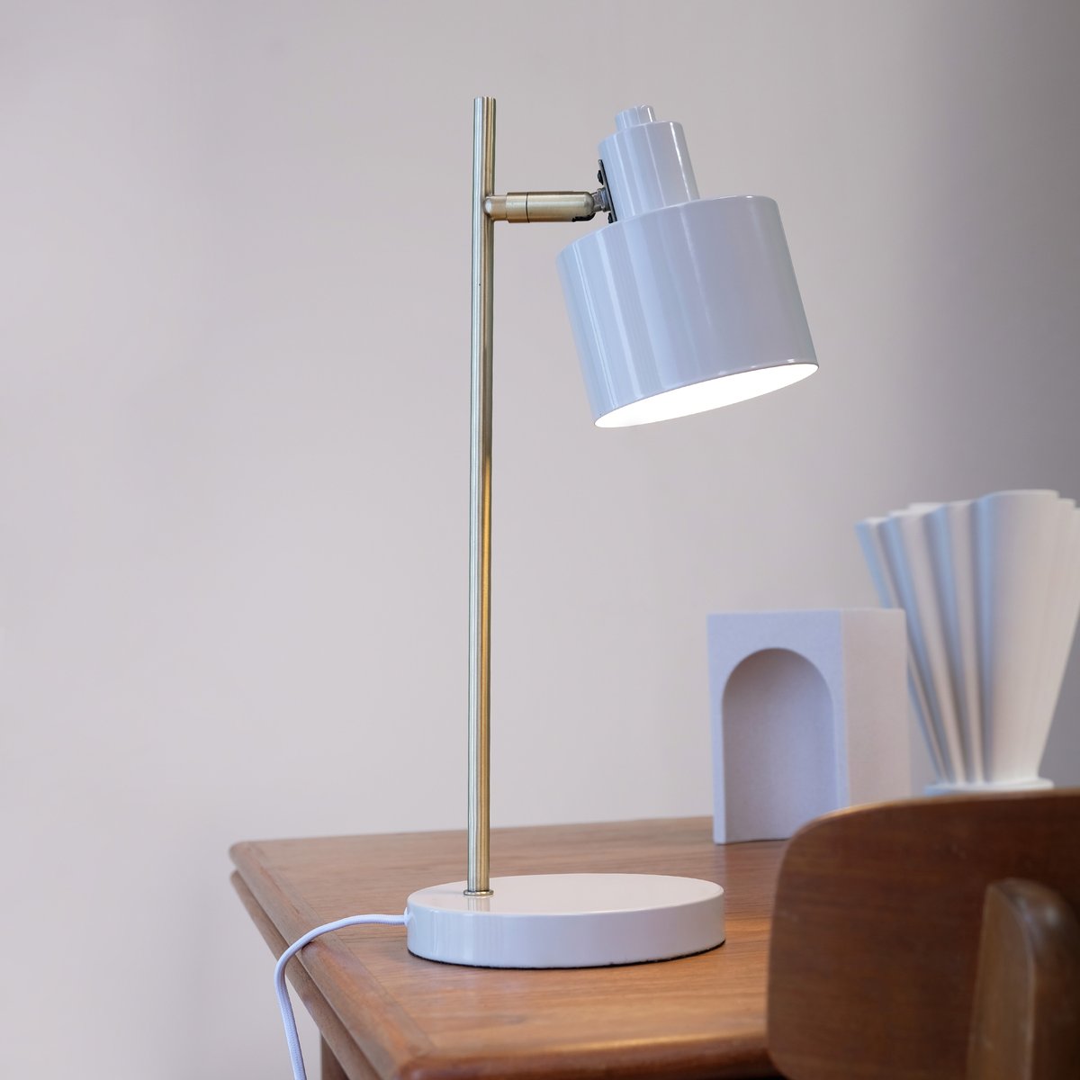 Lampe de table flexible orientable métal curry et turquoise OCEAN gris, DYBERG LARSEN