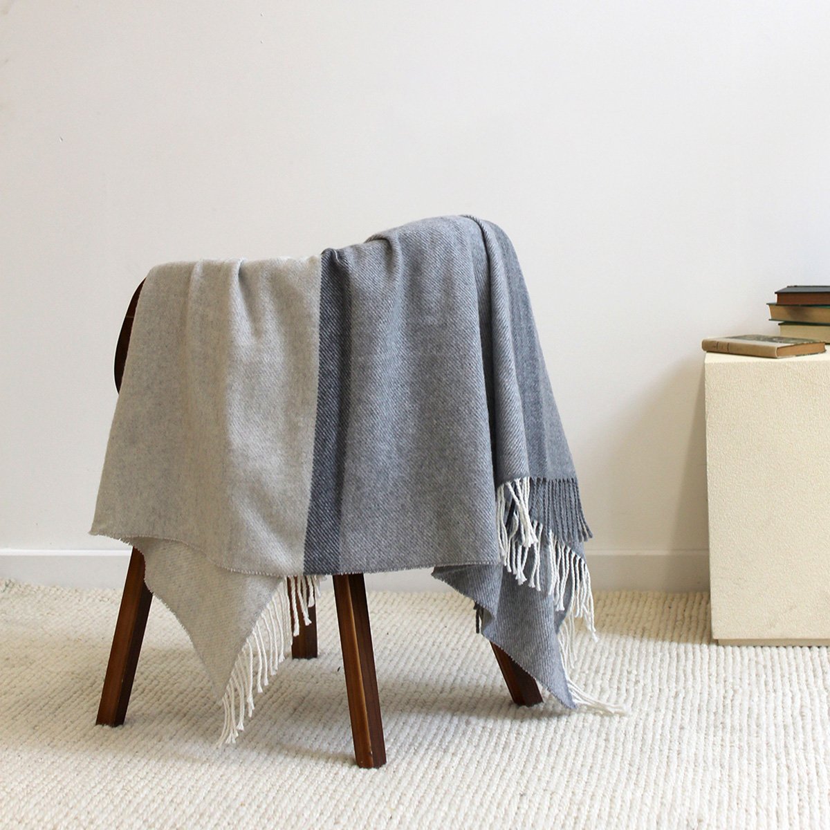 Plaid laine & autres fibres QUADRATO gris, GARNIER THIEBAUT