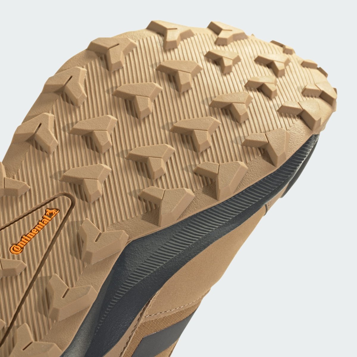 Chaussure Mi-Montante Cuir Hiver Terrex Rain.rdy Cold.rdy cardboard / carbon / bronze strata, adidas Performance