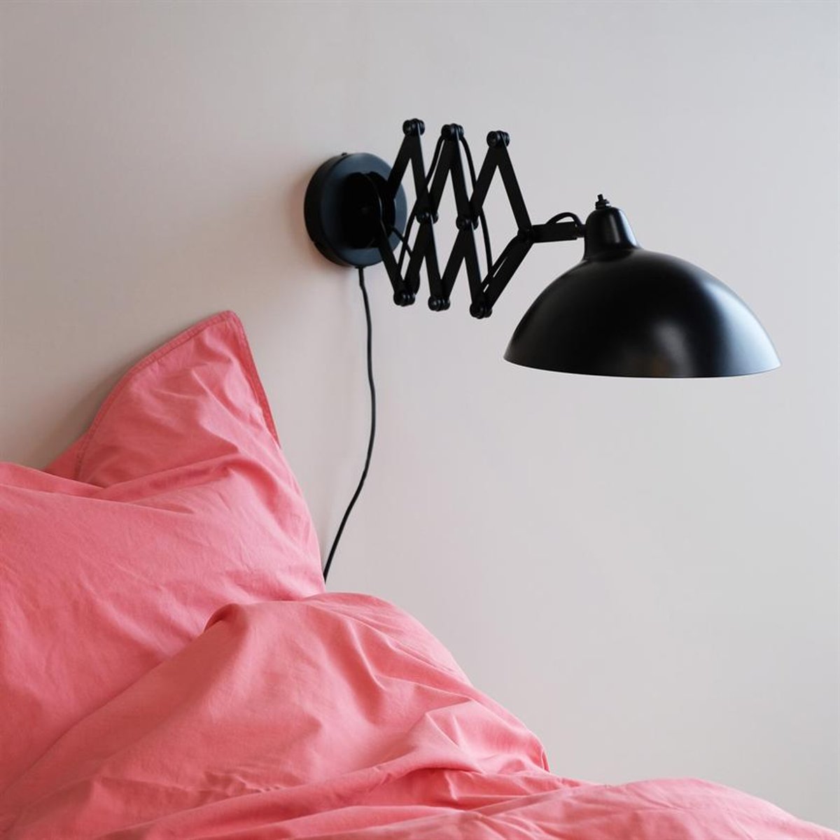Applique en Métal FUTURA noir, DYBERG LARSEN