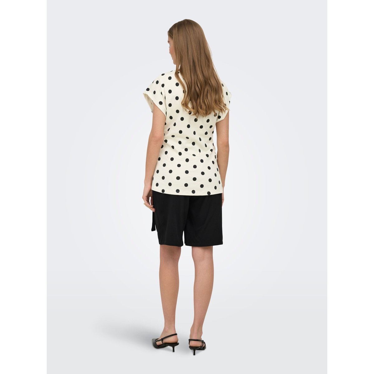 Short black 1, ONLY