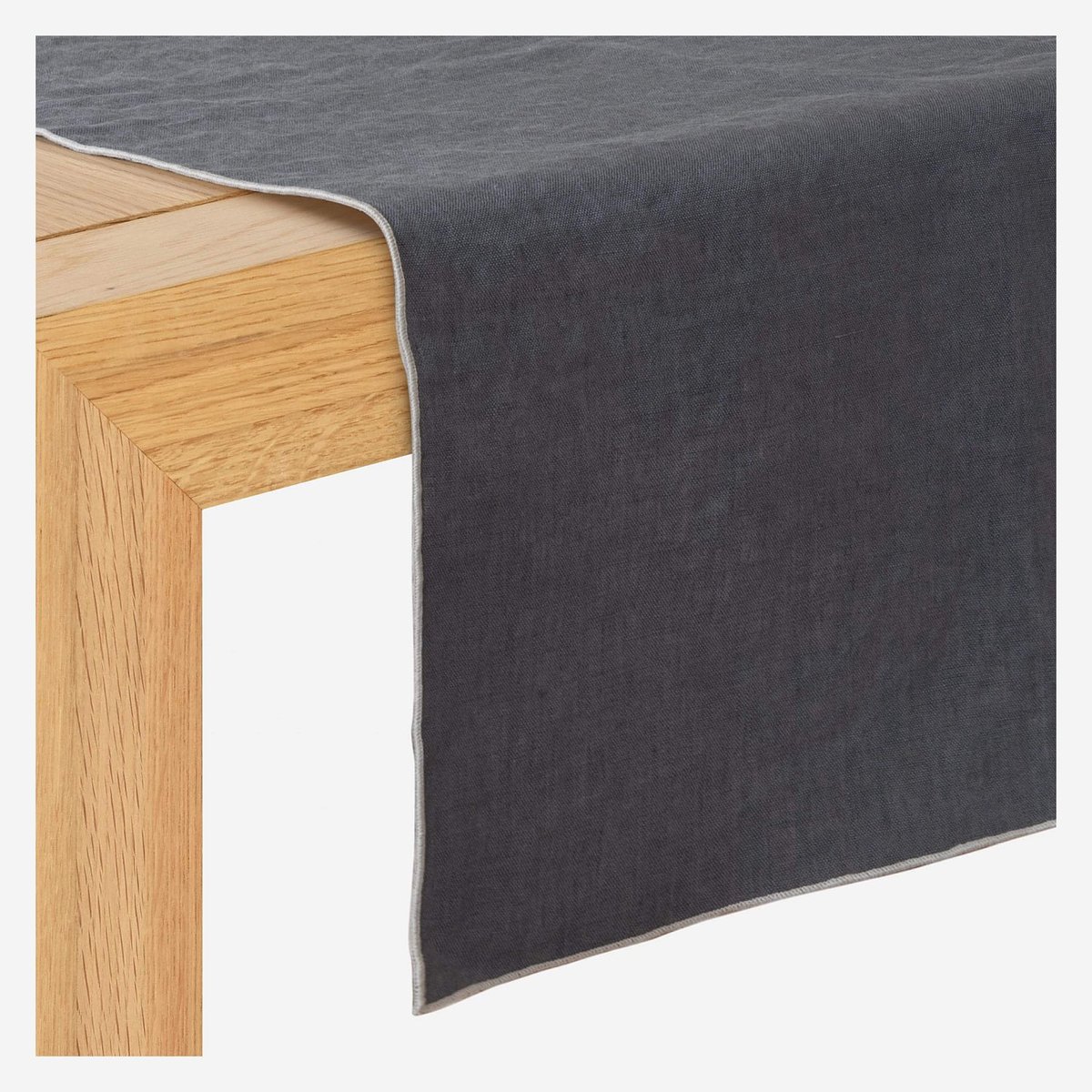 Chemin de table lin LINEN gris anthracite, HABITAT